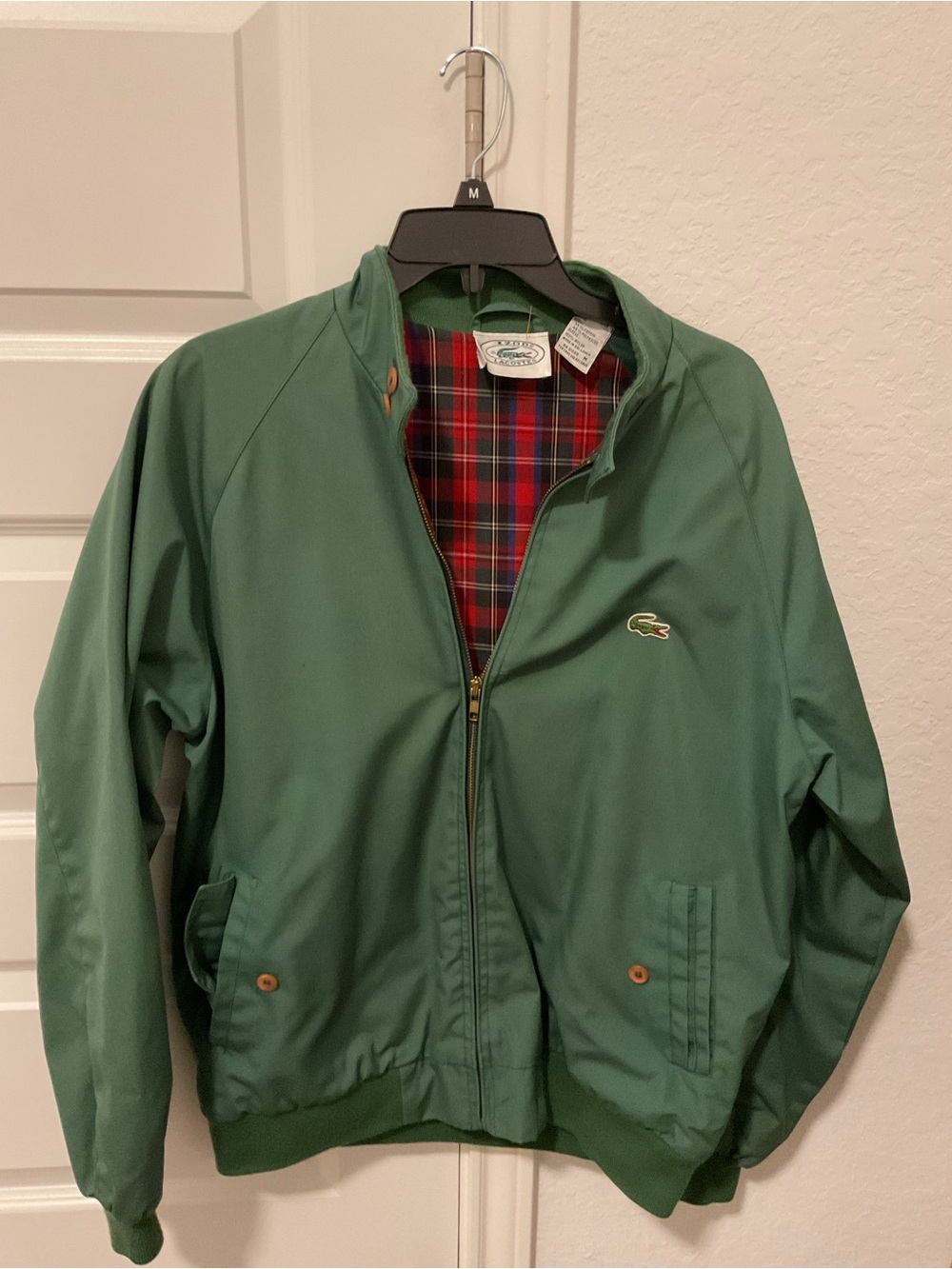 Izod Lacoste Men’s Green Harrington style Jacket with Red Tartan Lining Size M